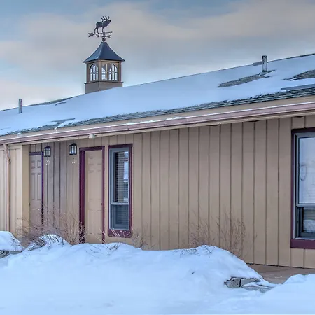 Elk Refuge Inn